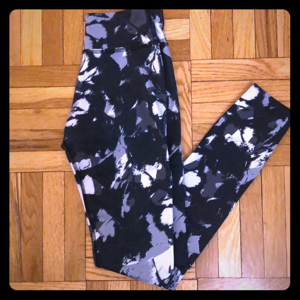 Beyond Yoga leggings.